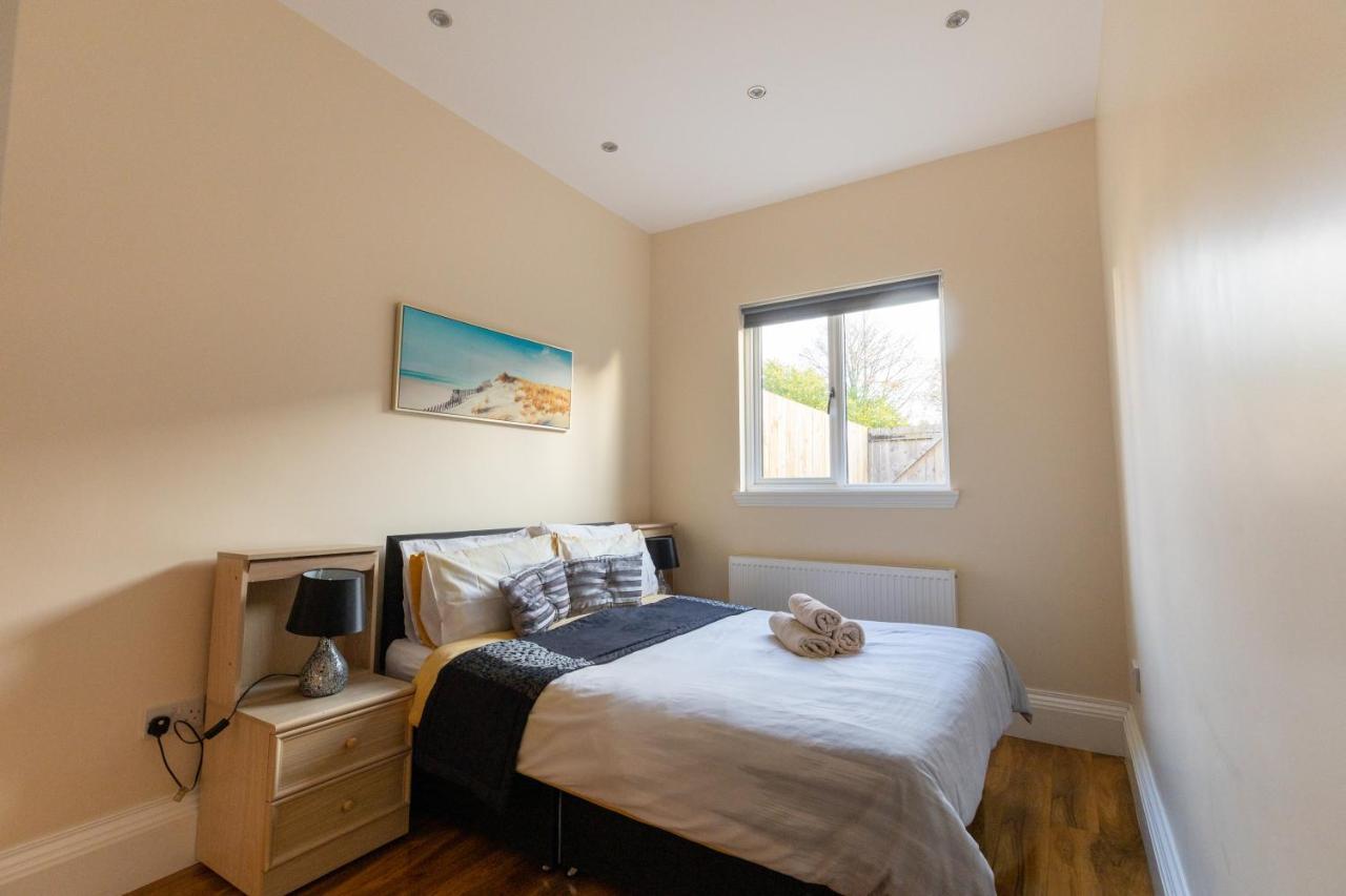New 3-Bedroom Apartment Close To City Centre EDI Kültér fotó